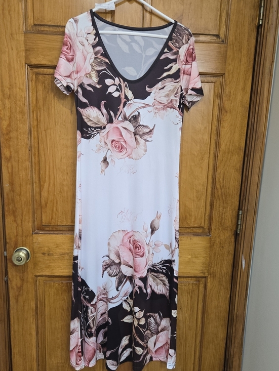 None Dresses & Skirts - White A-line Maxi Dress Featuing A Tea Rose Pattern And Brown Accents